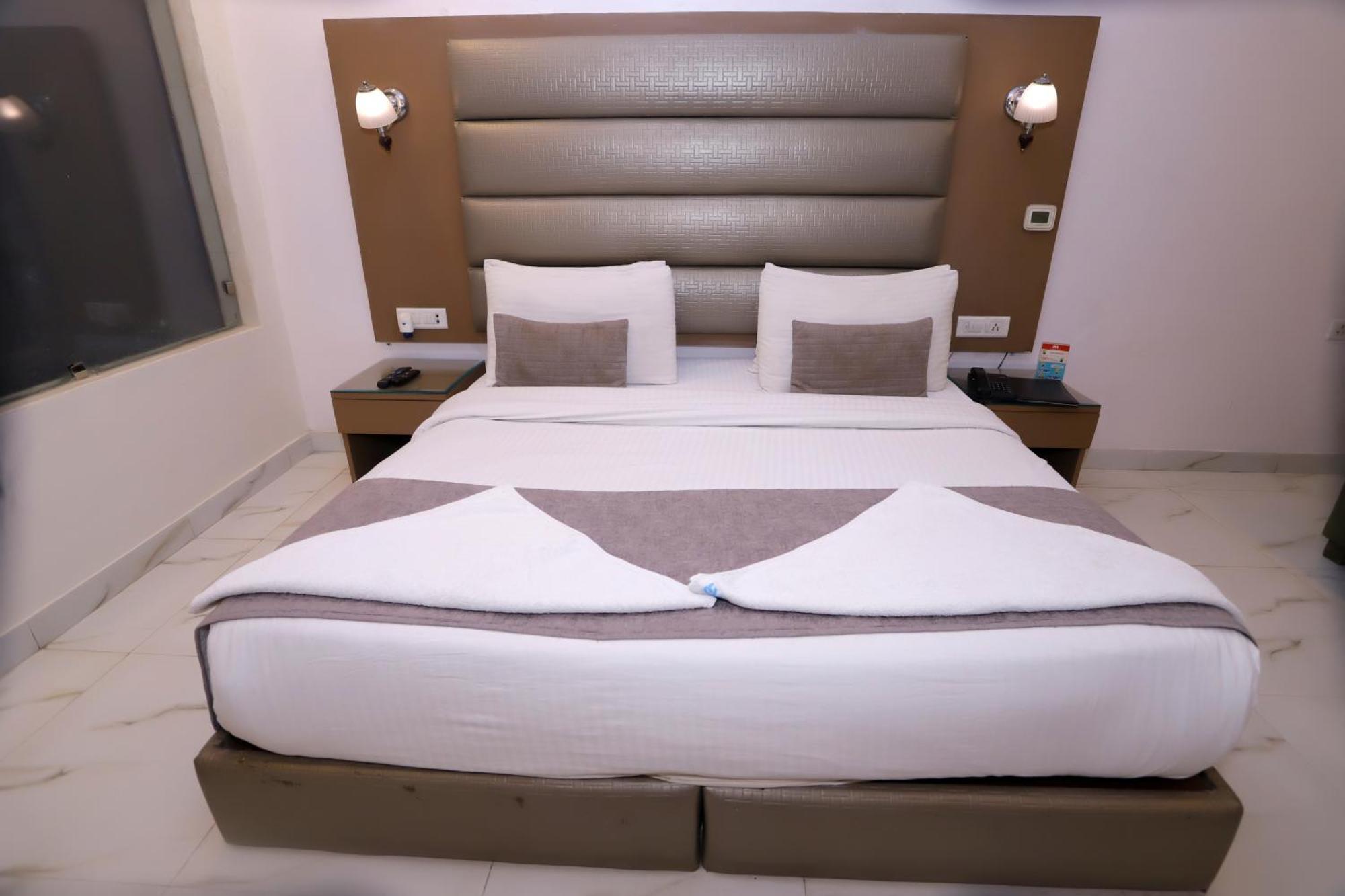 Hotel Pk Residency Noida Luaran gambar