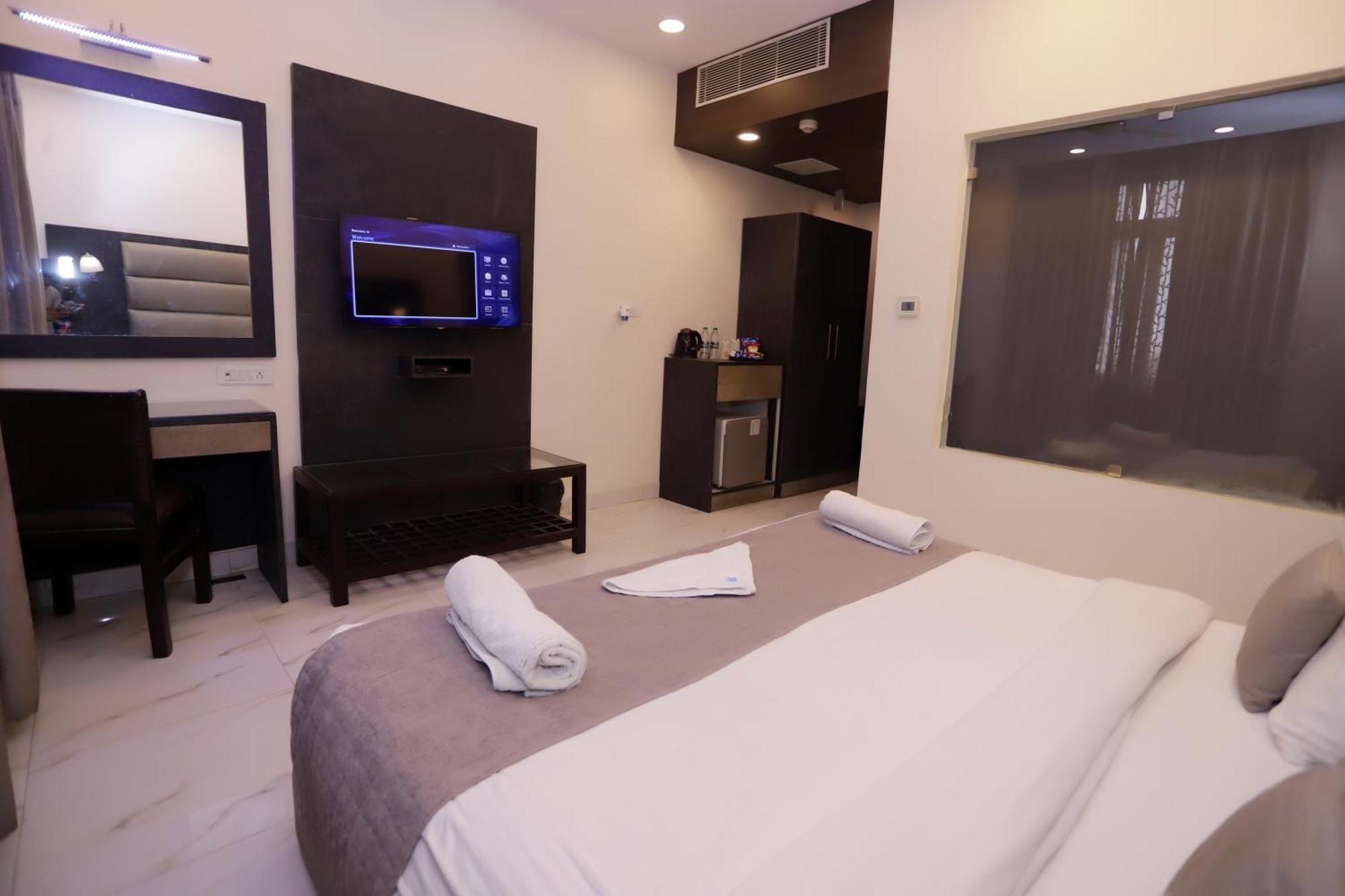 Hotel Pk Residency Noida Luaran gambar