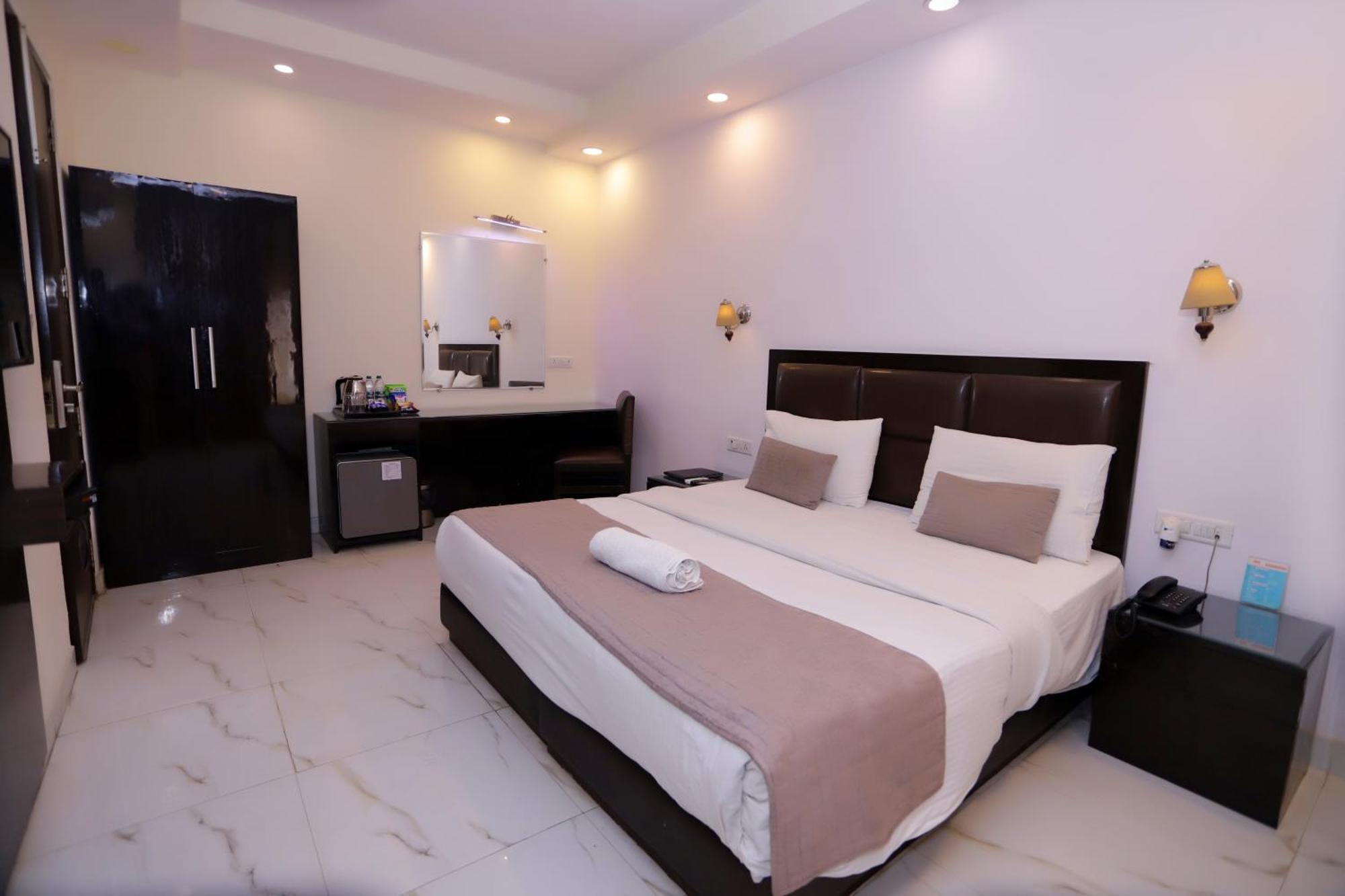 Hotel Pk Residency Noida Luaran gambar