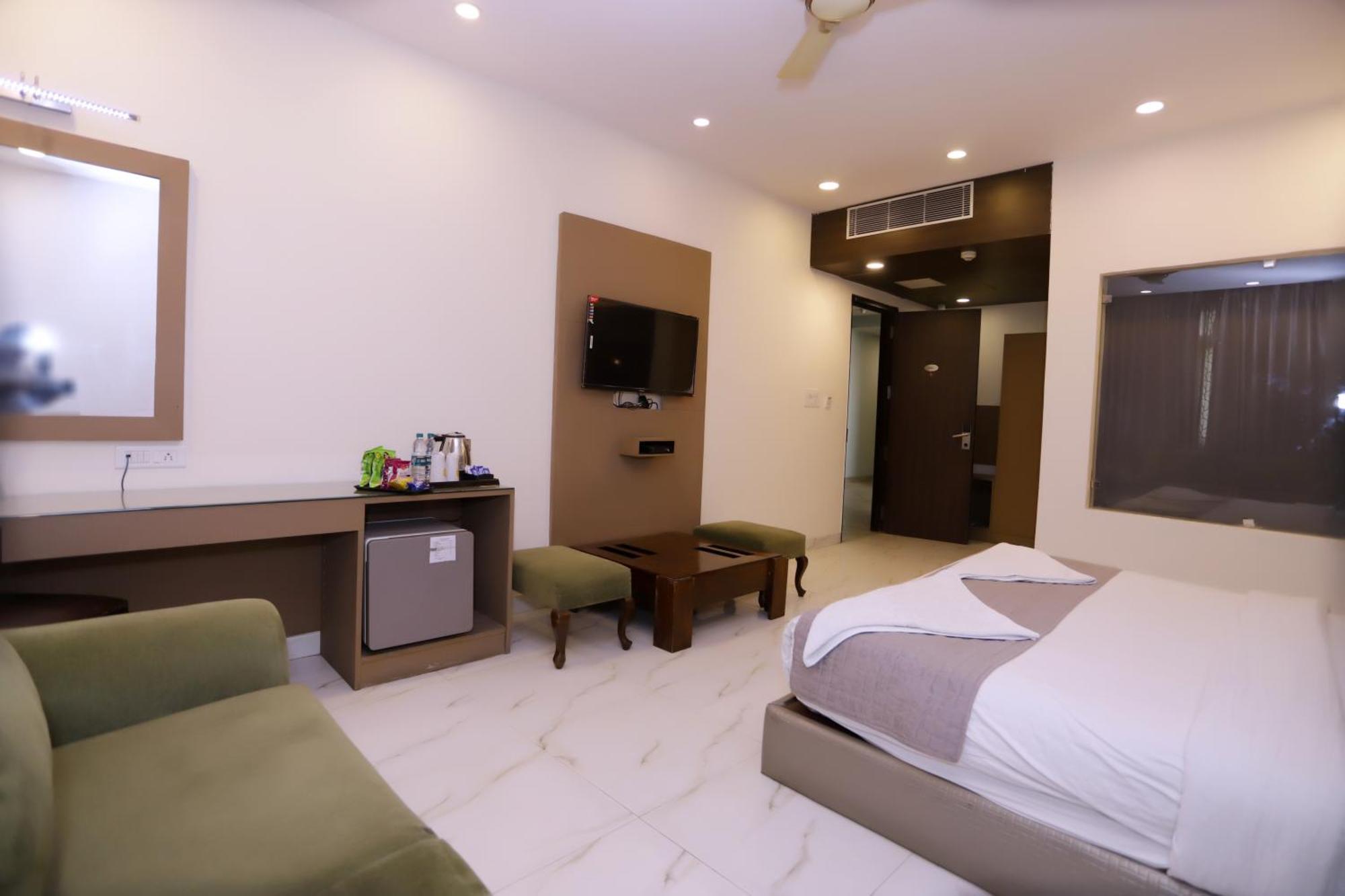 Hotel Pk Residency Noida Luaran gambar