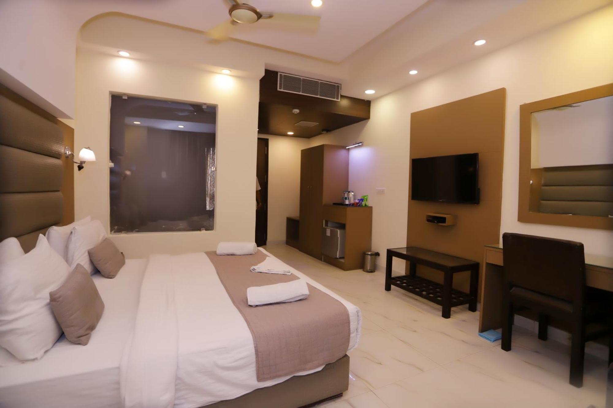Hotel Pk Residency Noida Luaran gambar