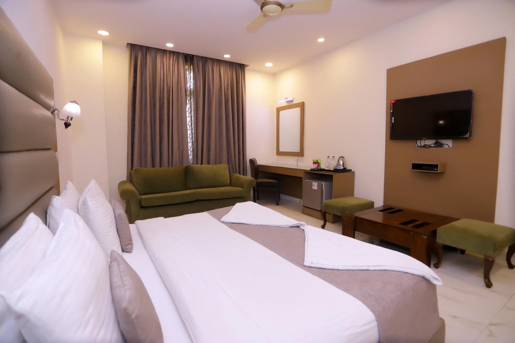 Hotel Pk Residency Noida Luaran gambar