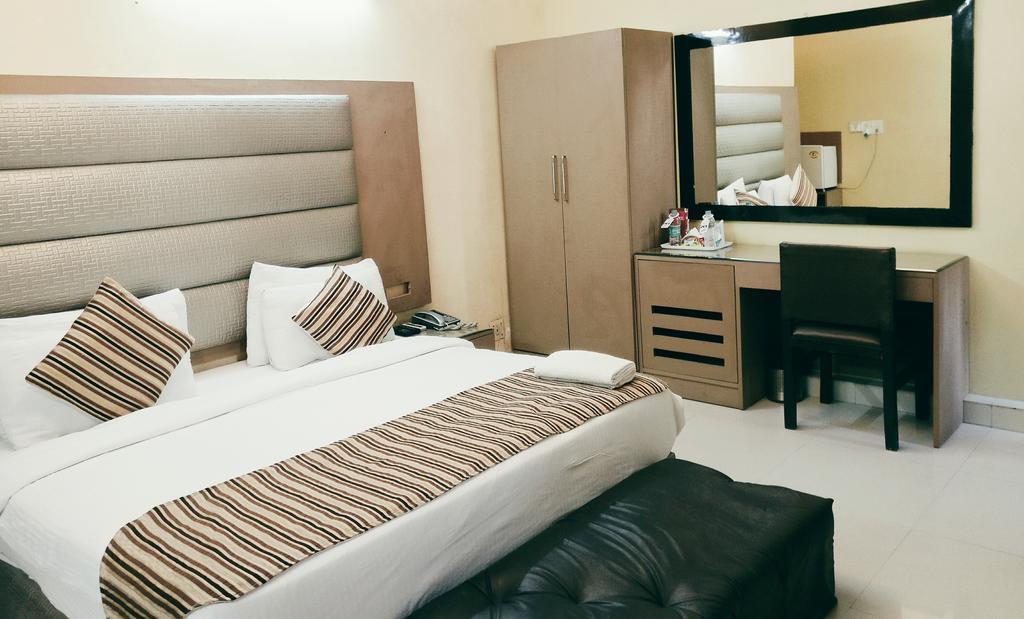 Hotel Pk Residency Noida Luaran gambar