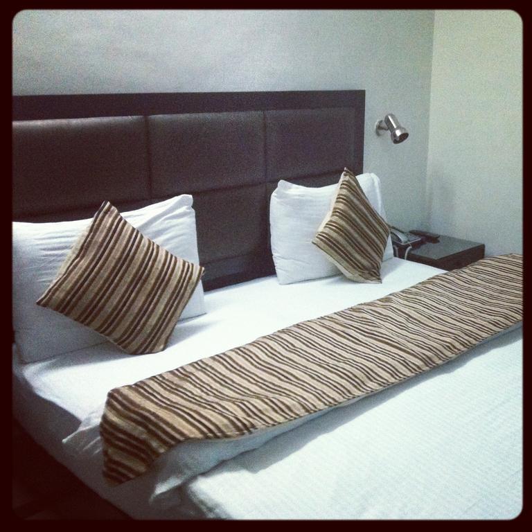 Hotel Pk Residency Noida Bilik gambar